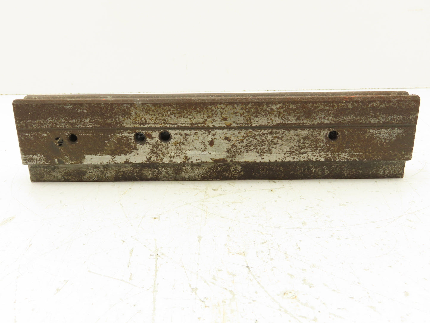 Press Brake Die 10-5/8" Long 90° V 3/8" W 3/16" D 1-3/4" H 1/2" Tang