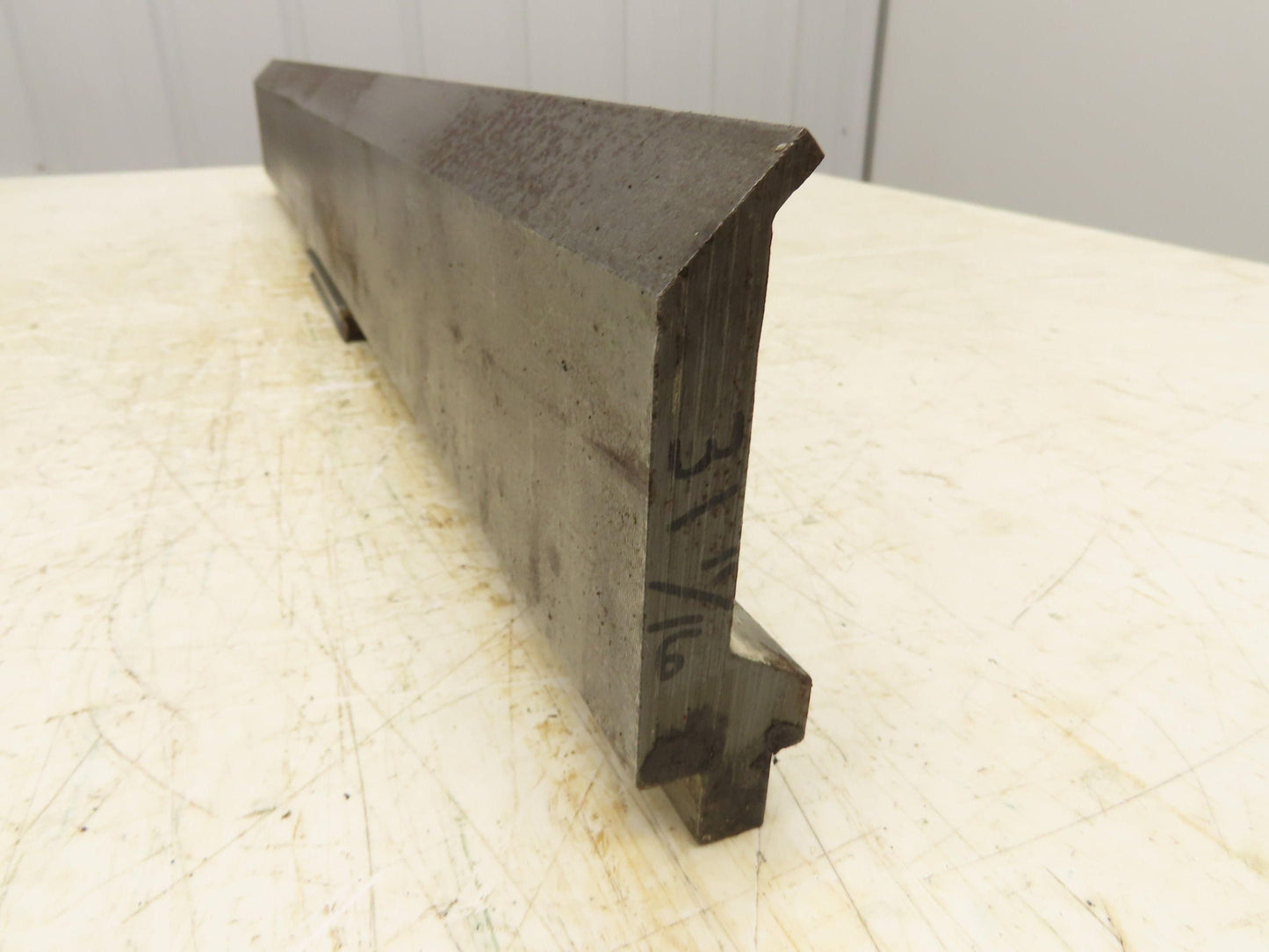 Press Brake Gooseneck Punch Die 31-3/4" Long 90° V 3/16" Finger 3-3/4" H