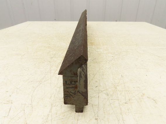 Press Brake Gooseneck Punch Die 31-1/2" Long 90° V 3/8" Finger 3-3/4" H