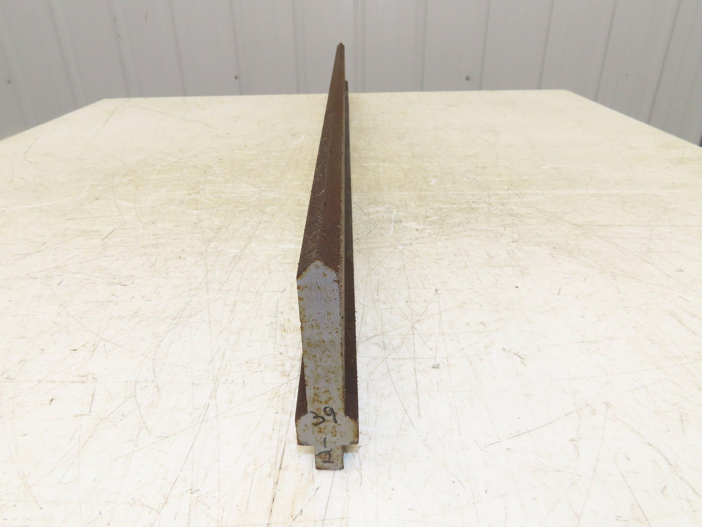 Press Brake Punch Die 39-1/2" Long 90° V 5/8" W 3-3/4" H 1/2" Tang