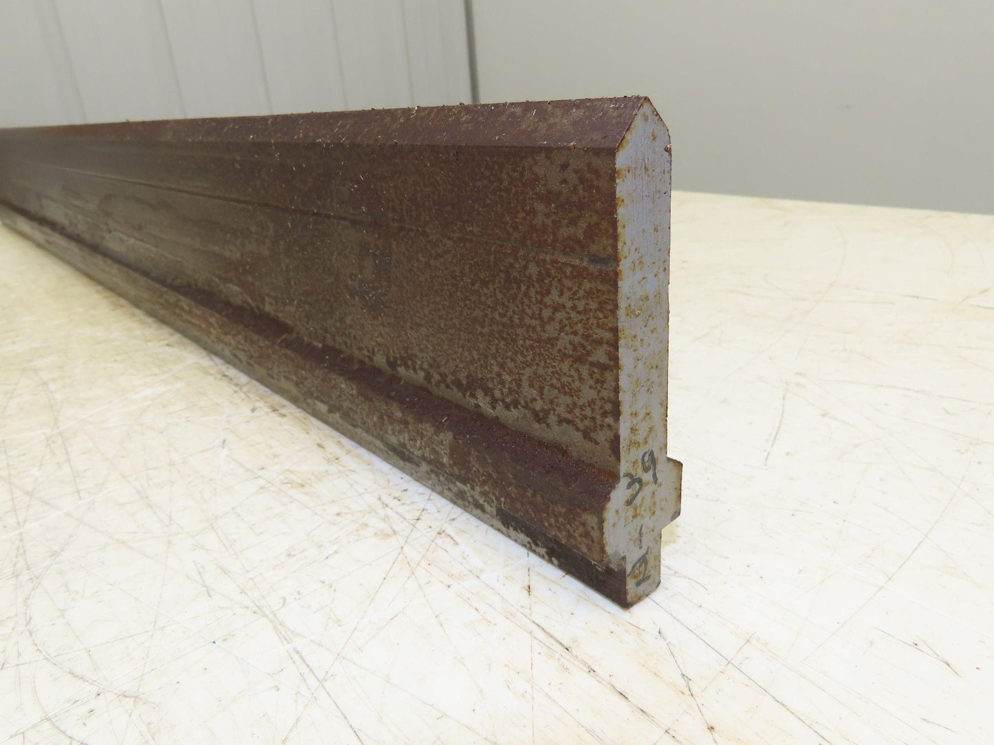 Press Brake Punch Die 39-1/2" Long 90° V 5/8" W 3-3/4" H 1/2" Tang