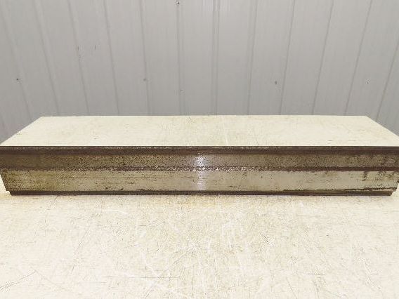 Press Brake Die 32-1/4" Long 90° V 3/8" W 3/16" D31-3/4" H 1/2" Tang