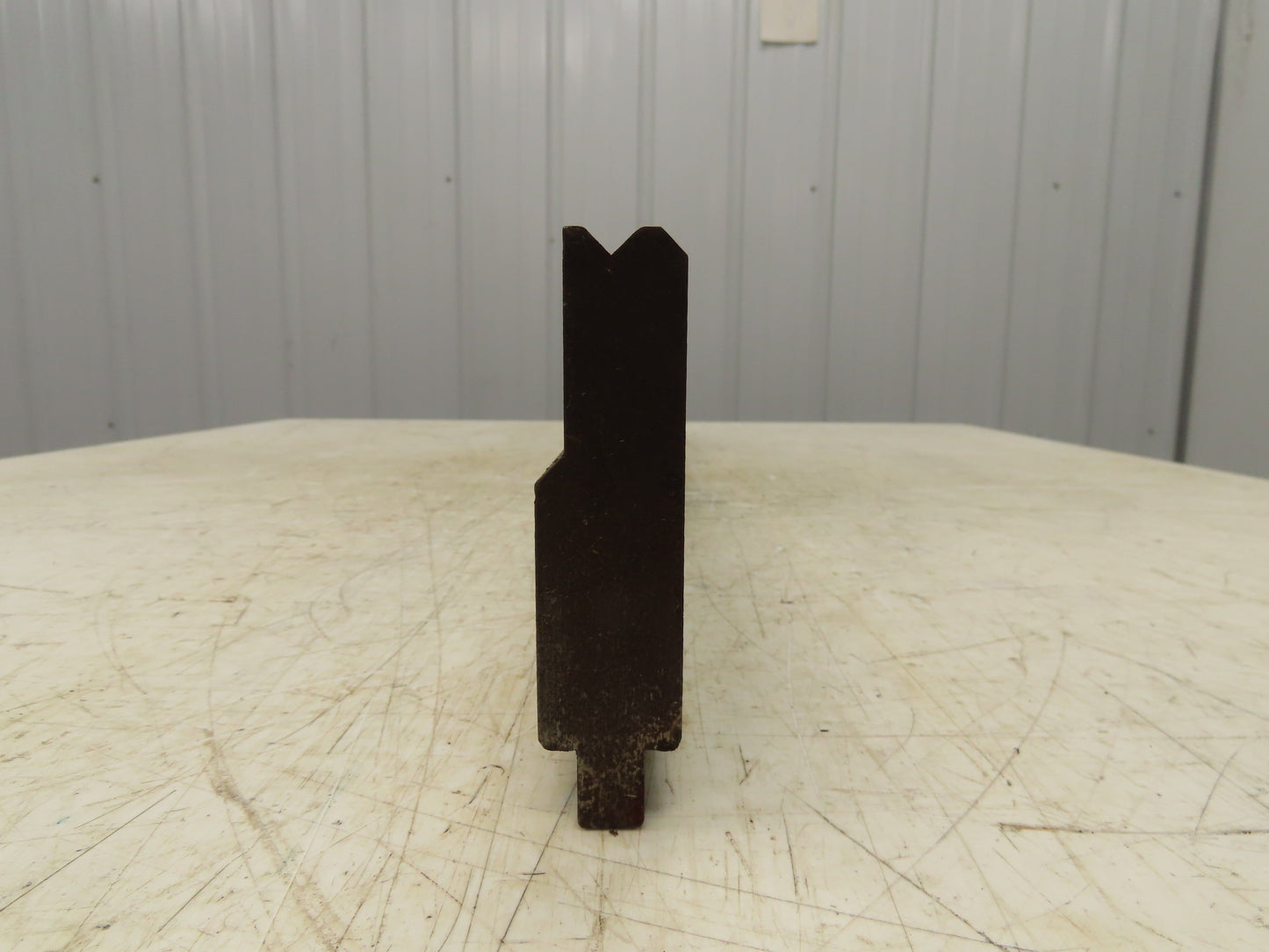 Press Brake Die 35-15/16" Long 90° V 5/16" W 3/16" D 3-3/4" H 1/2" Tang
