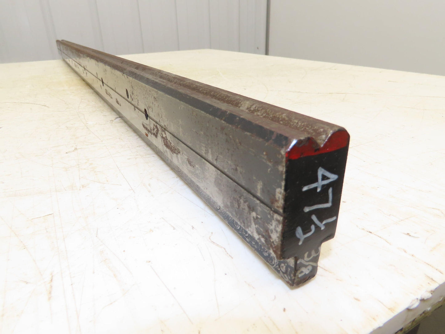 Press Brake Die 47-1/2" Long 90° V 3/8" W 3/16" D 1-3/4" H 1/2" Tang