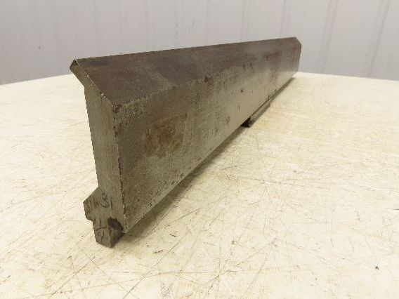 Press Brake Gooseneck Punch Die 31-1/4" Long 90° V 1/4" Finger 3-3/4" H