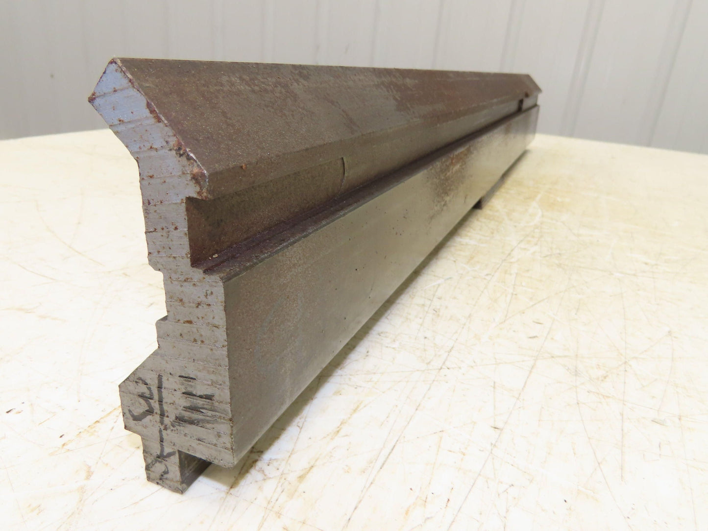 Press Brake Gooseneck Punch Die 31-1/2" Long 90° V 1/2" Finger 3-3/4" H