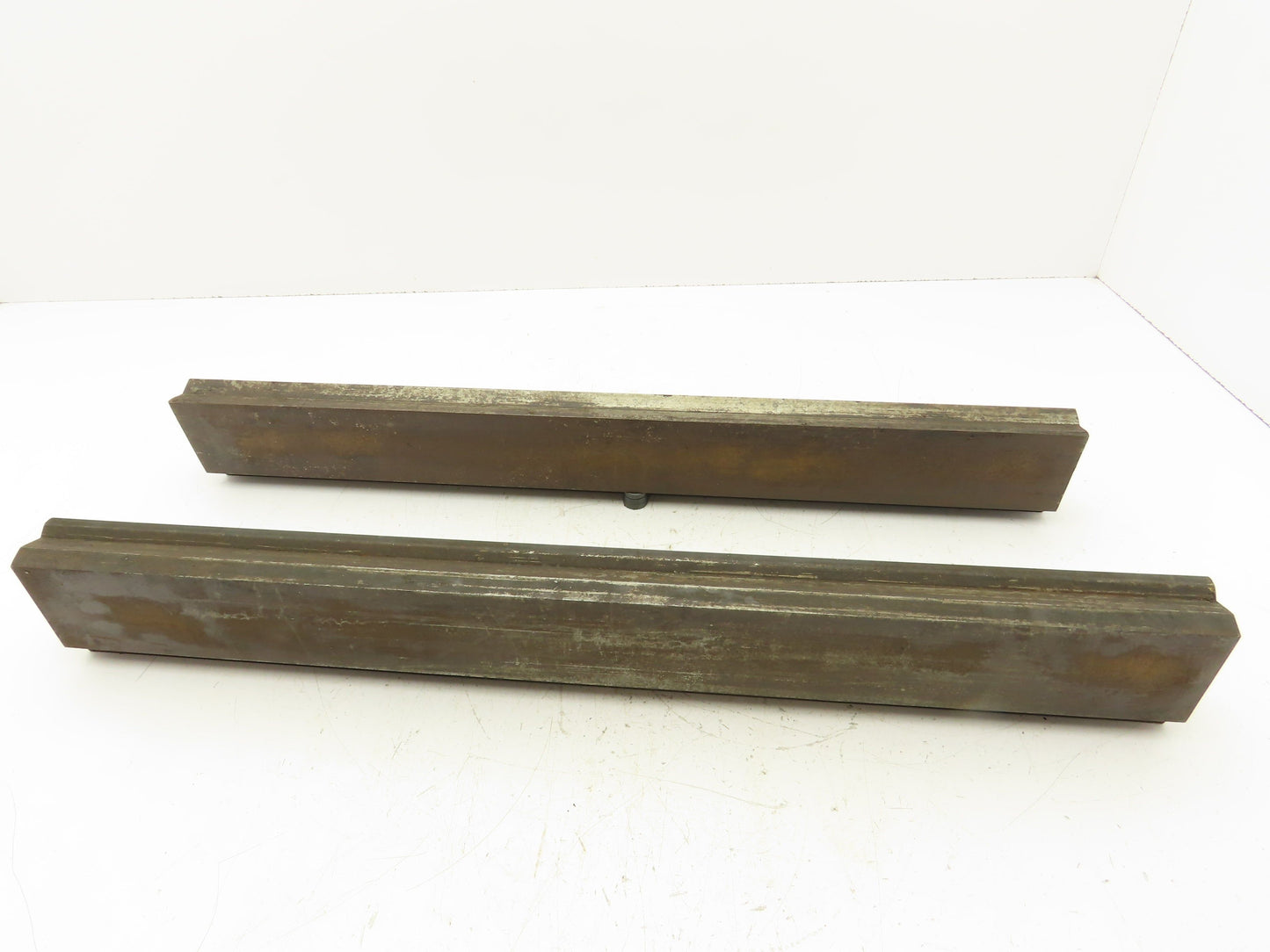 Press Brake Punch Die Set 24-1/4" Long 125° Offset Z Bend 11/16" W 140° 2nd V