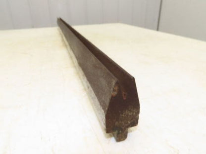 Press Brake Die 44-1/2" Long 30° V 1/2" W 13/16" D 2-5/16" H 1/2" Tang