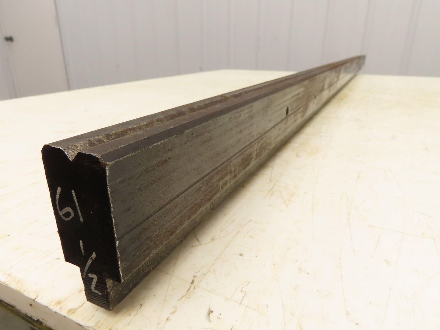 Press Brake Die 61-1/2" Long 90° V 1/4" W 1/8" D 1-3/4" H 1/2" Tang