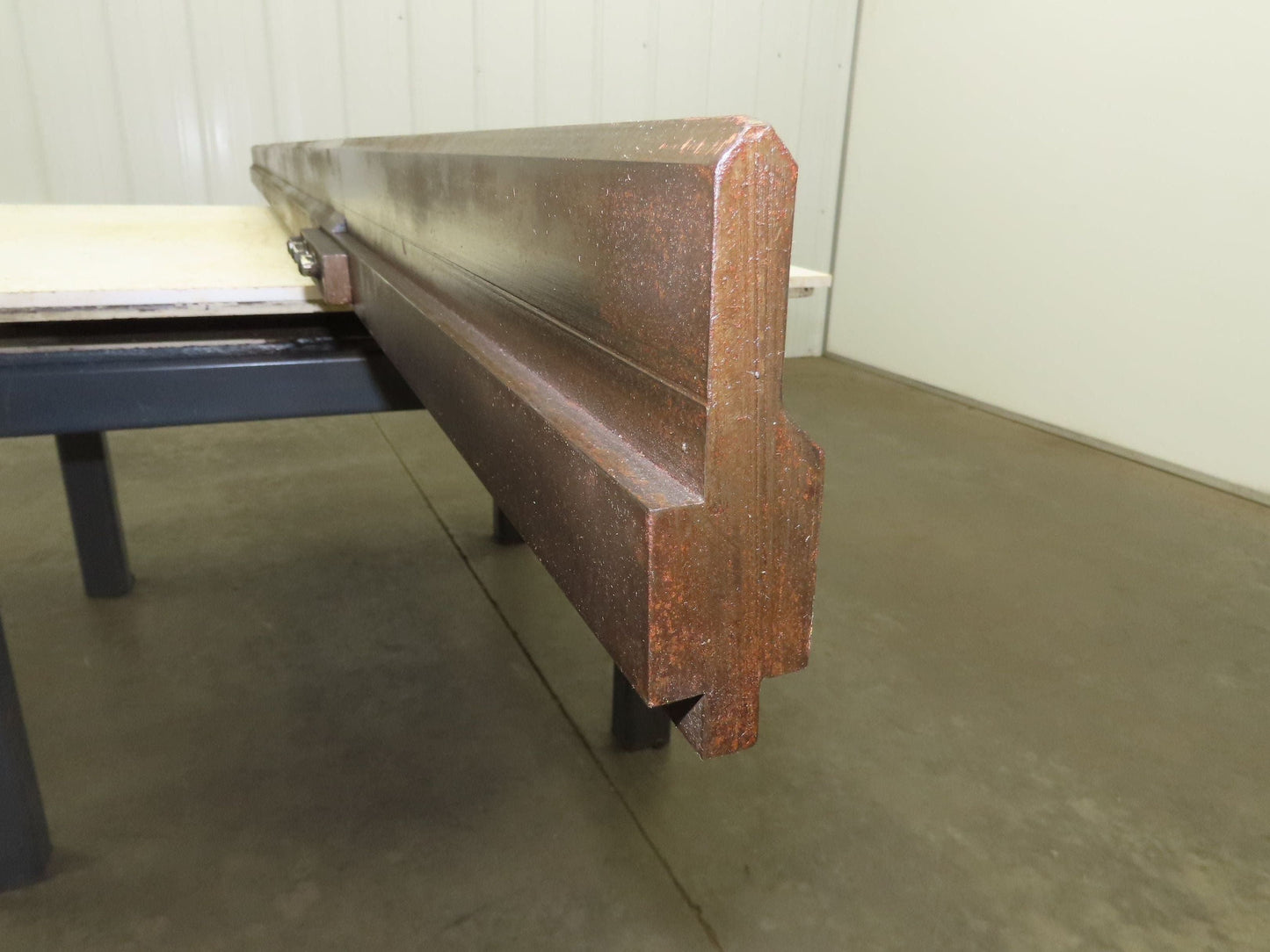 Press Brake Punch Die 121-3/4" Long 90° V 5/8" W 4-1/4" H 1/2" Tang