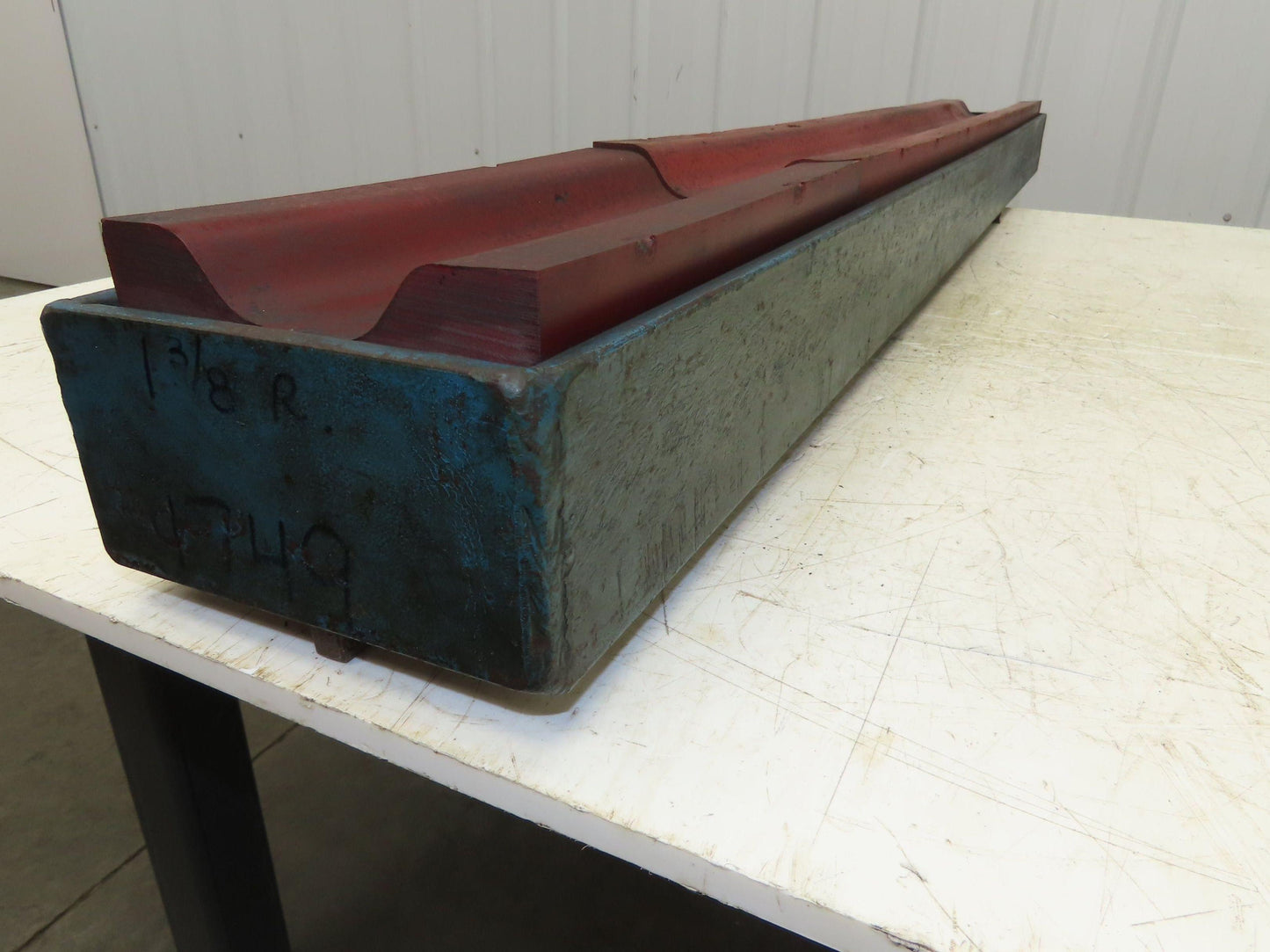 Press Brake Die Urethane 60-1/2" Long 1-3/8" Radius 4-3/4" H 1/2" Tang