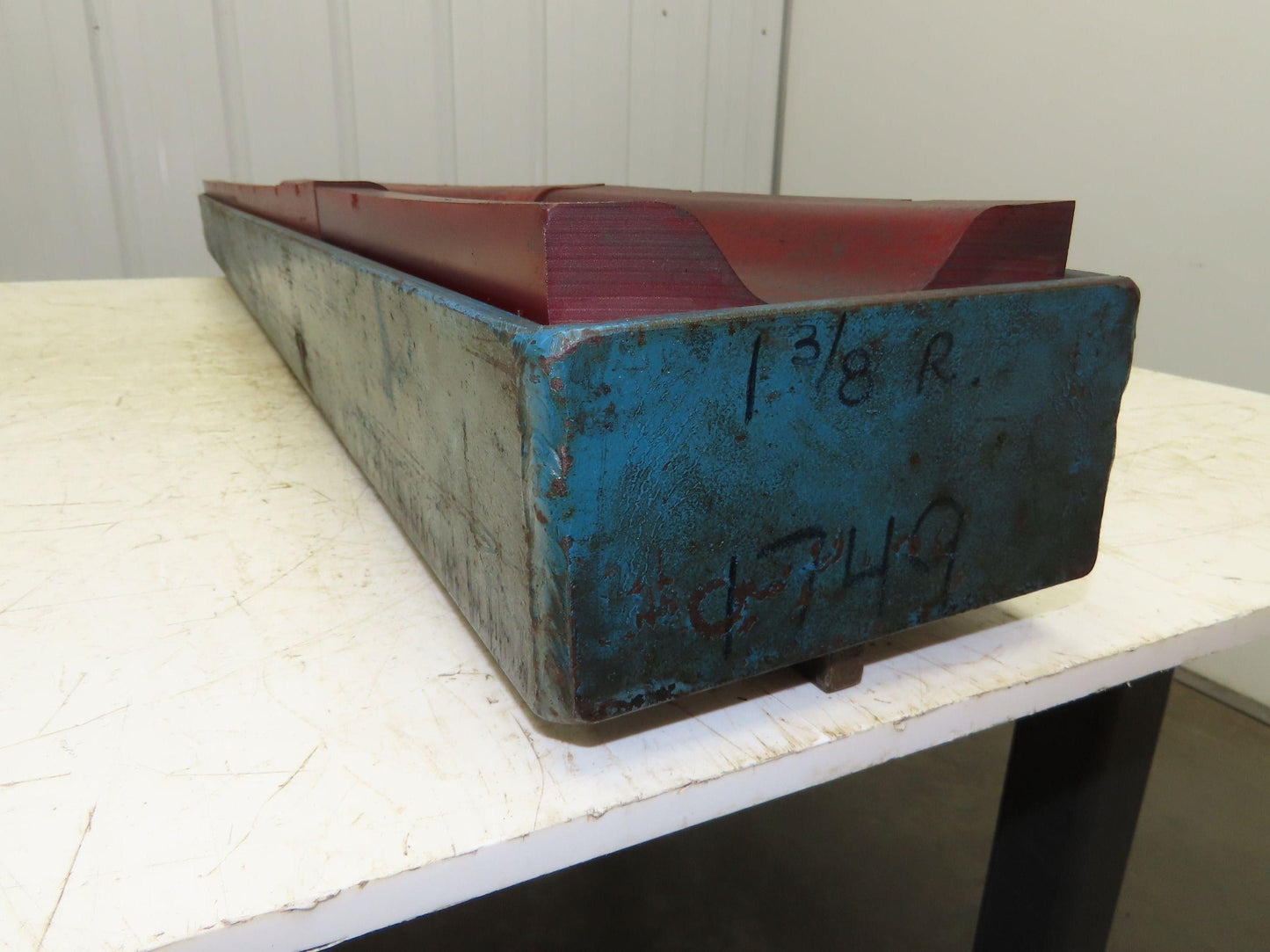 Press Brake Die Urethane 60-1/2" Long 1-3/8" Radius 4-3/4" H 1/2" Tang