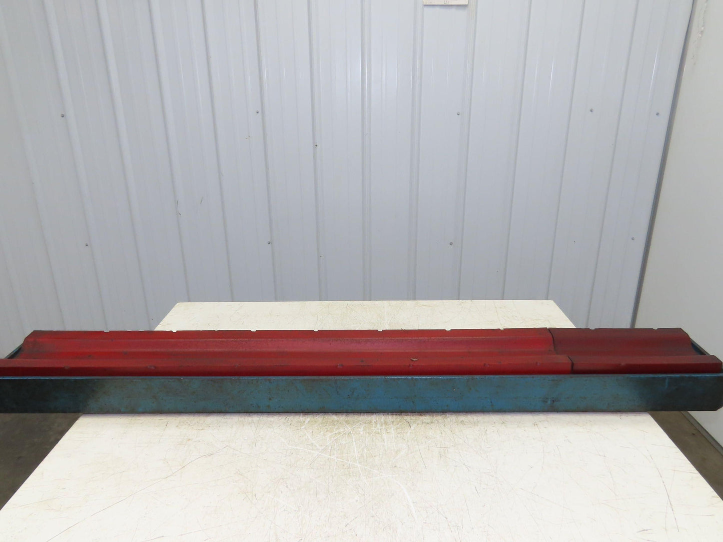 Press Brake Die Urethane 60-1/2" Long 1-3/8" Radius 4-3/4" H 1/2" Tang