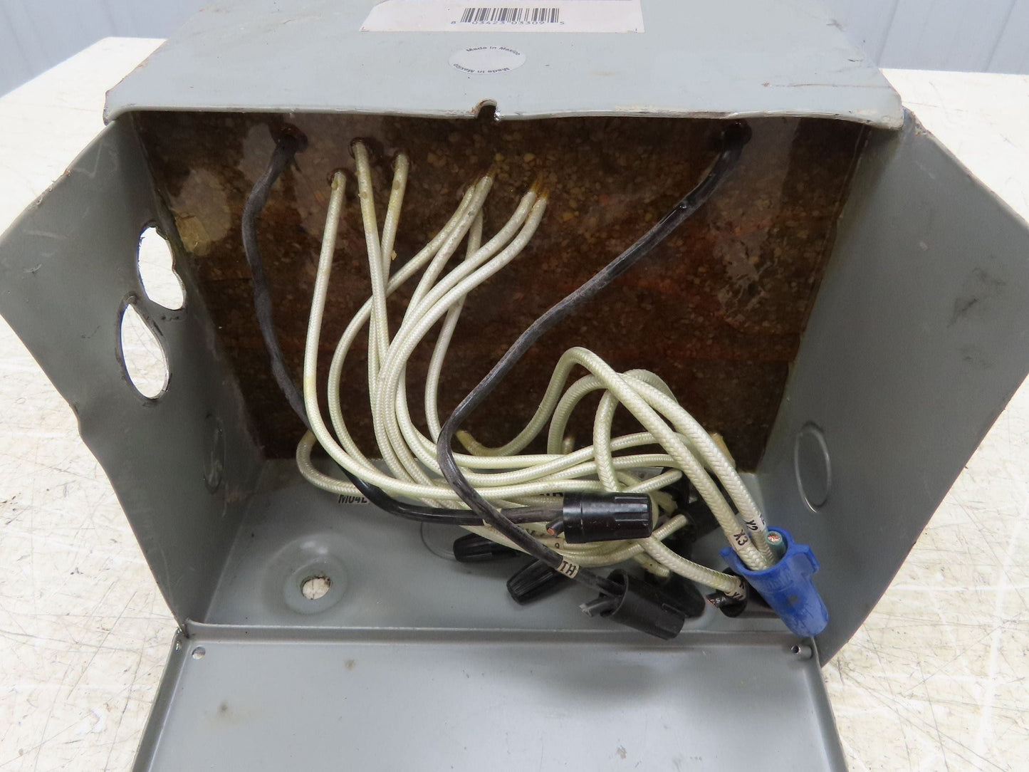 Hammond Q007LEKF Industrial Transformer 1PH 7.5KVA 240-480V PRI 120-240V