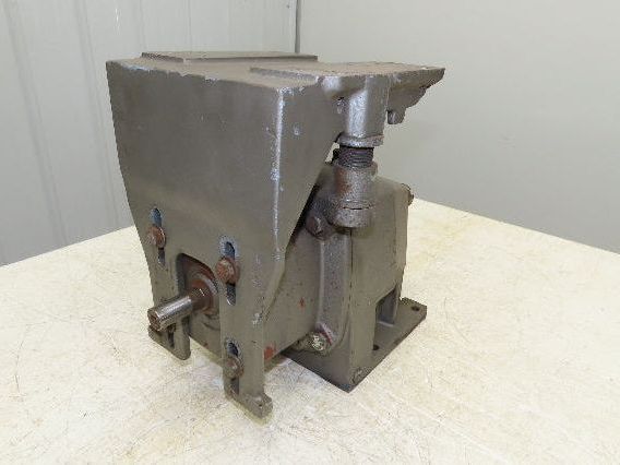 Nord Gear SK 32-MK11 Inline Helical Gearbox 3.75:1 Reducer 467rpm 3434 Torq