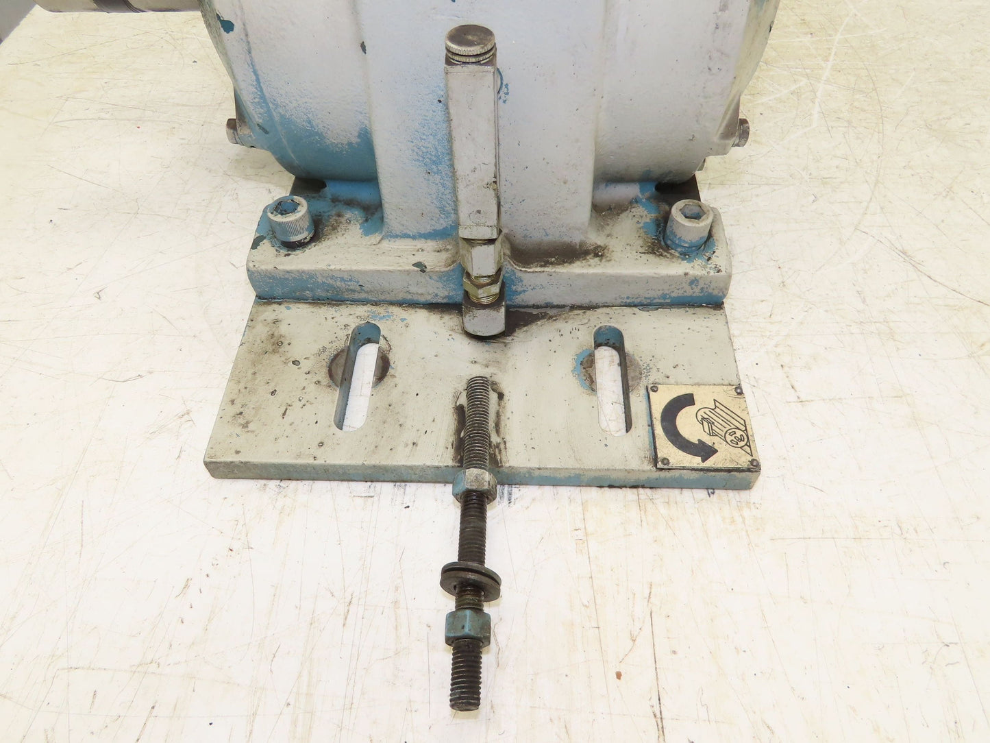 Dodge Reliance 180CM28A60 Inline Gearmotor 60:1 RH Reducer 29rpm 5Hp 460V 184T