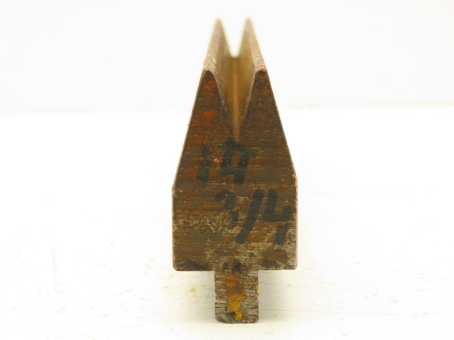 Press Brake Die 14-3/4" Long 30° V 1/2" W 3/4" D 2-5/16" H 1/2" Tang