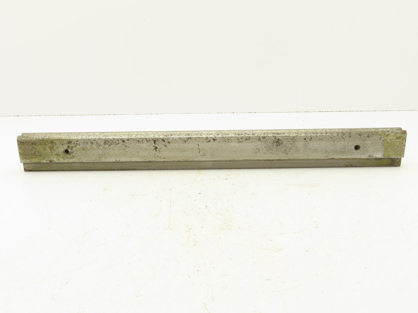Press Brake Die 22-1/16" Long 90° V 5/16" W 3/16" D 1-9/16" H 1/2" Tang