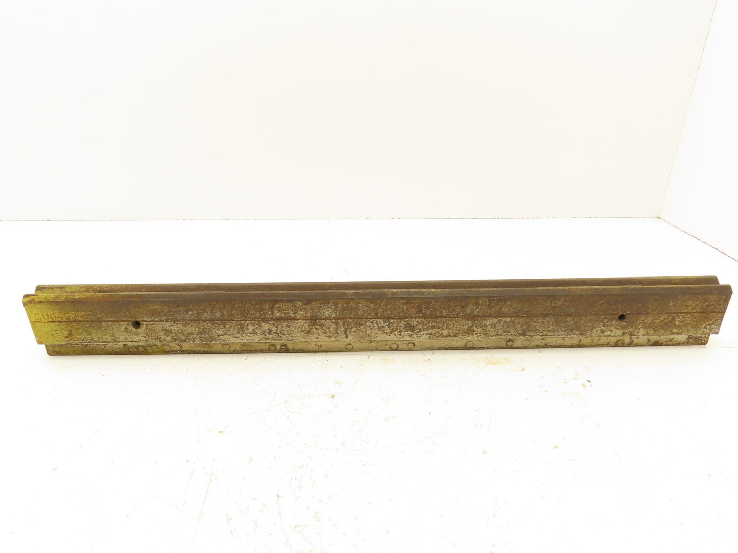 Press Brake Die 22-7/8" Long 90° V 1/2" W 7/32" D 1-3/4" H 1/2" Tang