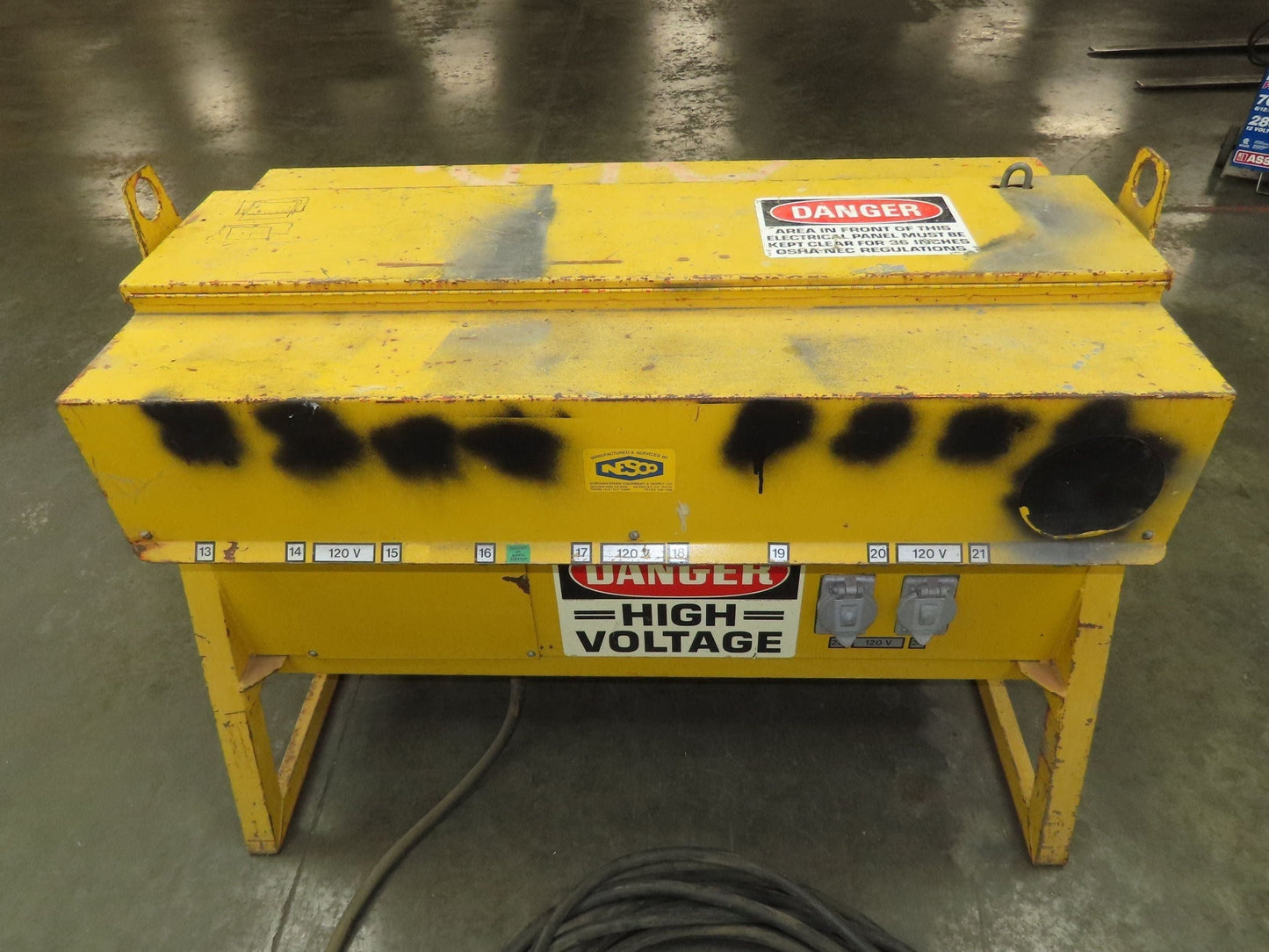 Northwestern II-10026 Jobsite Power Transformer 25kva 440V 100A 1Ph 120V Outlet