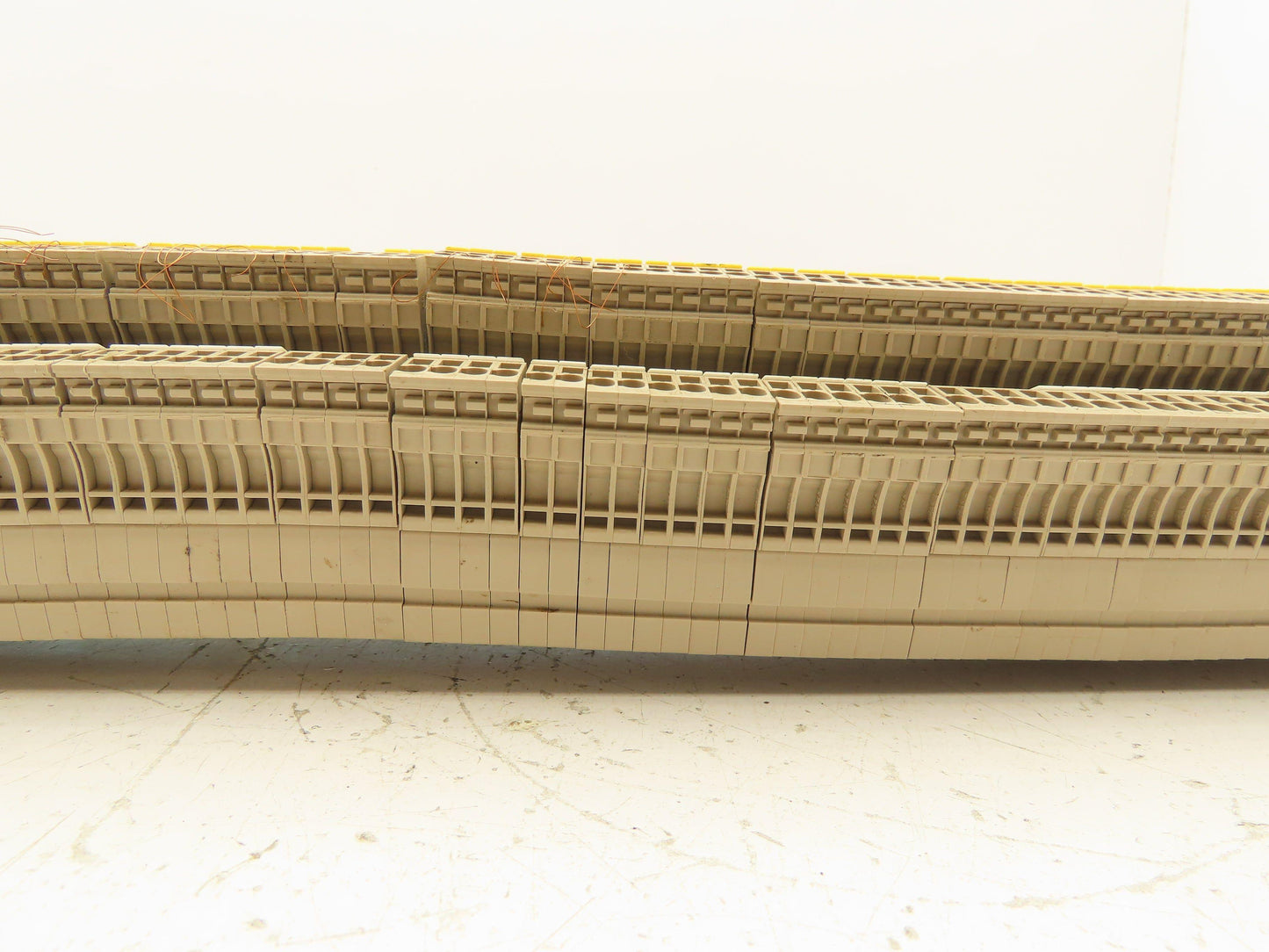 Weidmuller ZDT 2,5/2 Double Tier Terminal Block Cross Connector Lot of 190