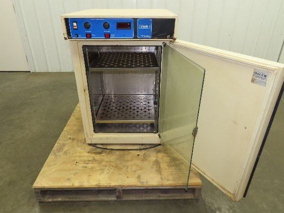 VWR 1540 Scientific Oven 600W 120V Incubator Unit Shel-Lab