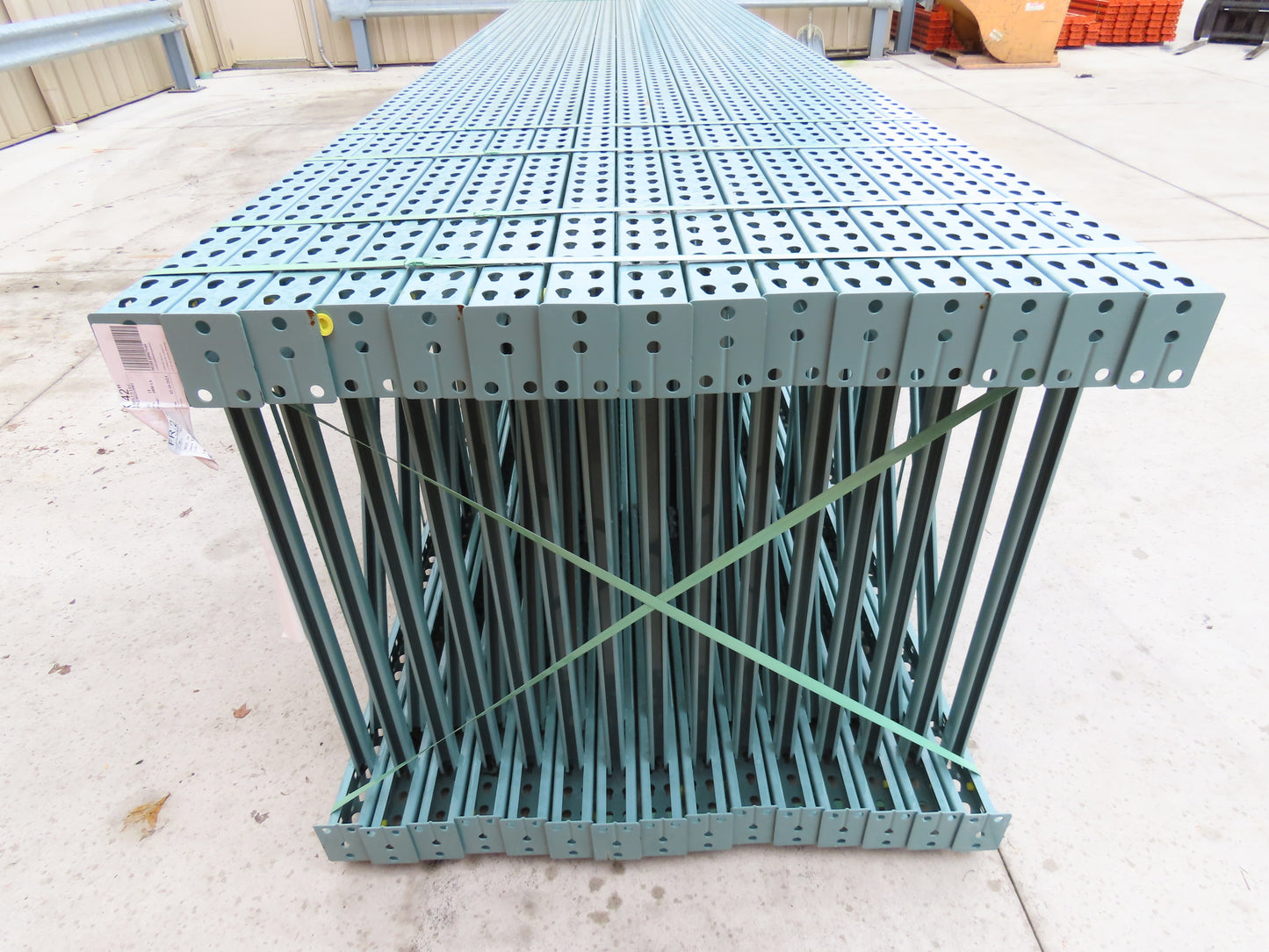 Interlake 20' x 42" Teardrop Pallet Racking Upright 3x3" Leg 23900Lb Green