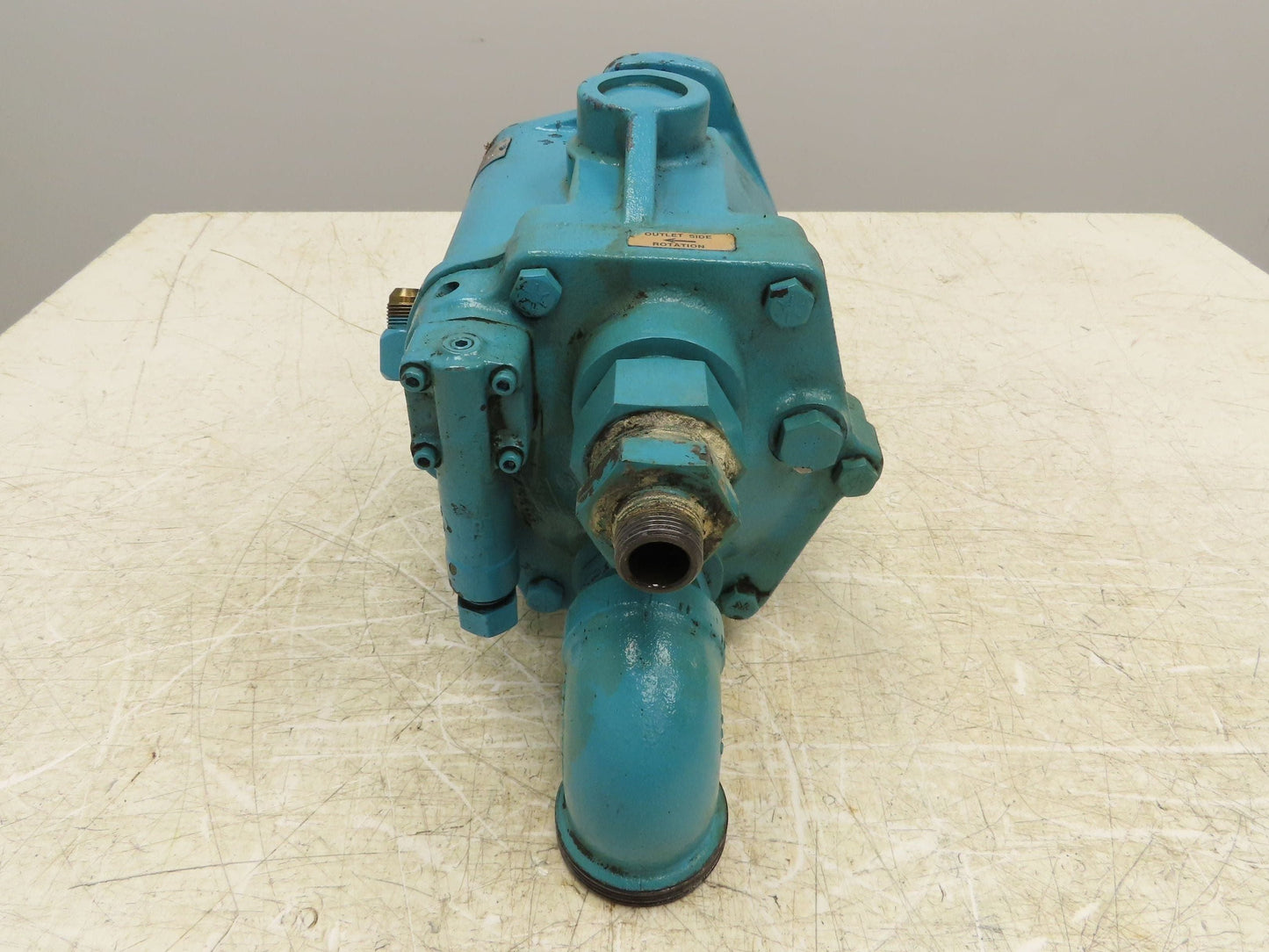 Vickers PVB20-RS-20C-11 Hydraulic Piston Pump 3000 PSI 20GPM Right Hand Rotation