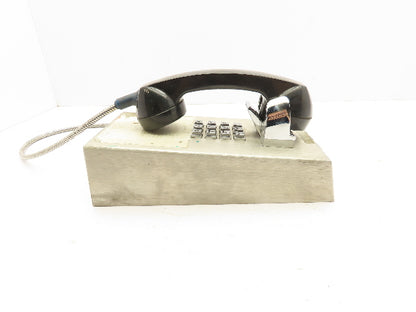 Ceeco SSW-321-F Stainless Steel Wall Mount Standard Telephone