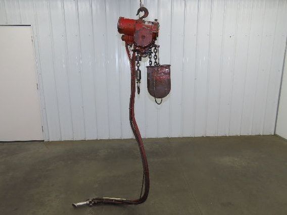 Chicago Pneumatic 1/2 Ton 1000Lb Power Vane Air Chain Hoist 10' 4" Lift Pendant