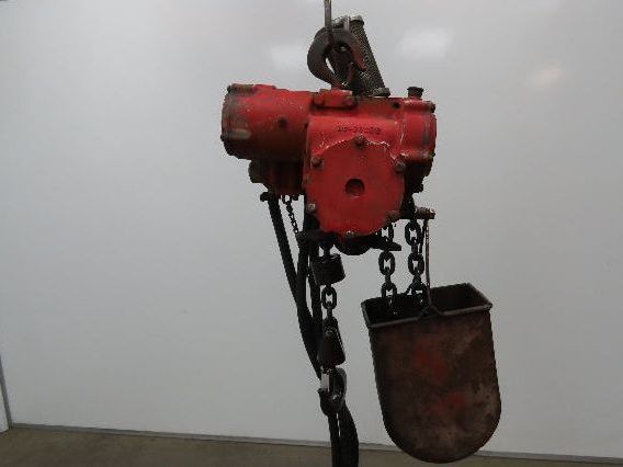 Chicago Pneumatic 1/2 Ton 1000Lb Power Vane Air Chain Hoist 10' 3" Lift Pendant