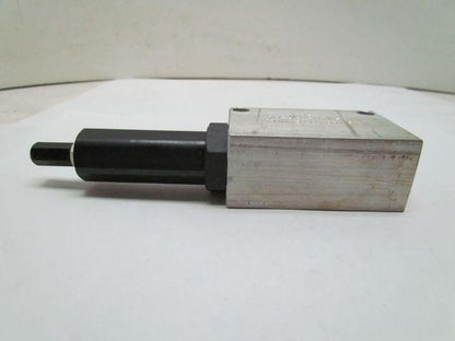 Snap Tite RSV40-T3P-8A Hydraulic Valve