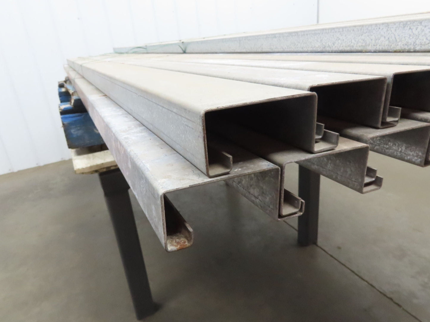 Pallet Racking Pallet Support Cross Bars 3"x 96" Galvanized Steel Lot of 31