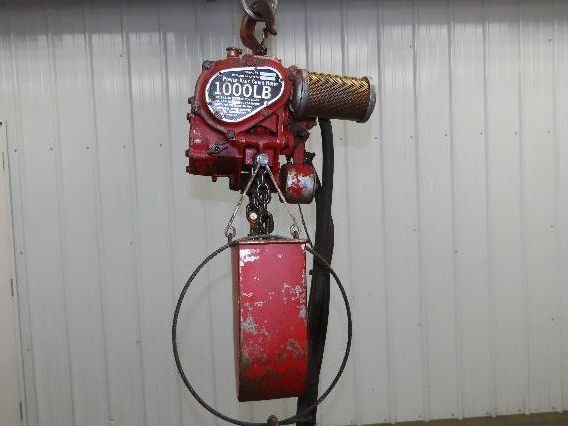 Chicago Pneumatic 1/2 Ton 1000Lb Power Vane Air Chain Hoist 15' Lift w/Pendant