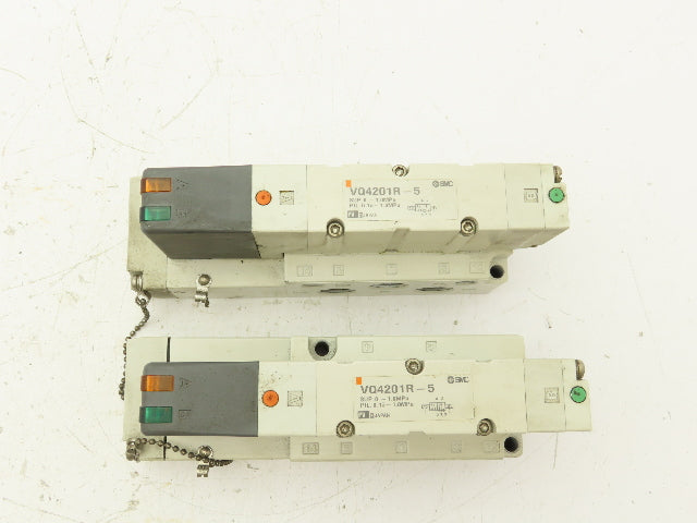 SMC VQ4201R-5 Solenoid Valve Manifold 4/5 Port 3/8" NPT Lot of 2