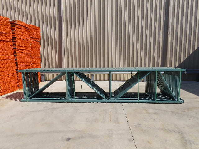 Interlake 20' x 48" Teardrop Pallet Racking Upright 3x3" Leg 23900Lb Green