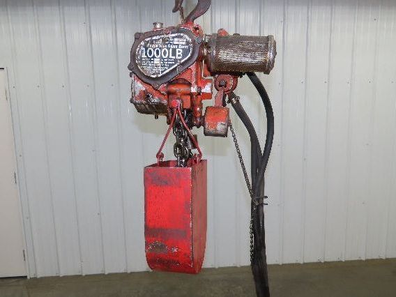 Chicago Pneumatic 1/2 Ton 1000Lb Power Vane Air Chain Hoist 9' 9" Lift  Pendant