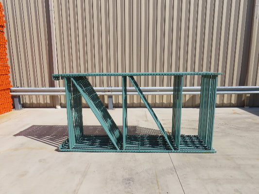 Interlake 10' x 60" Teardrop Pallet Racking Upright 3"x1-5/8" Leg Green