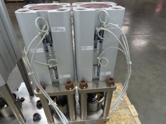 Custom High Pressure Dual 2 Stage Piston Pump Pneumatic Cylinders