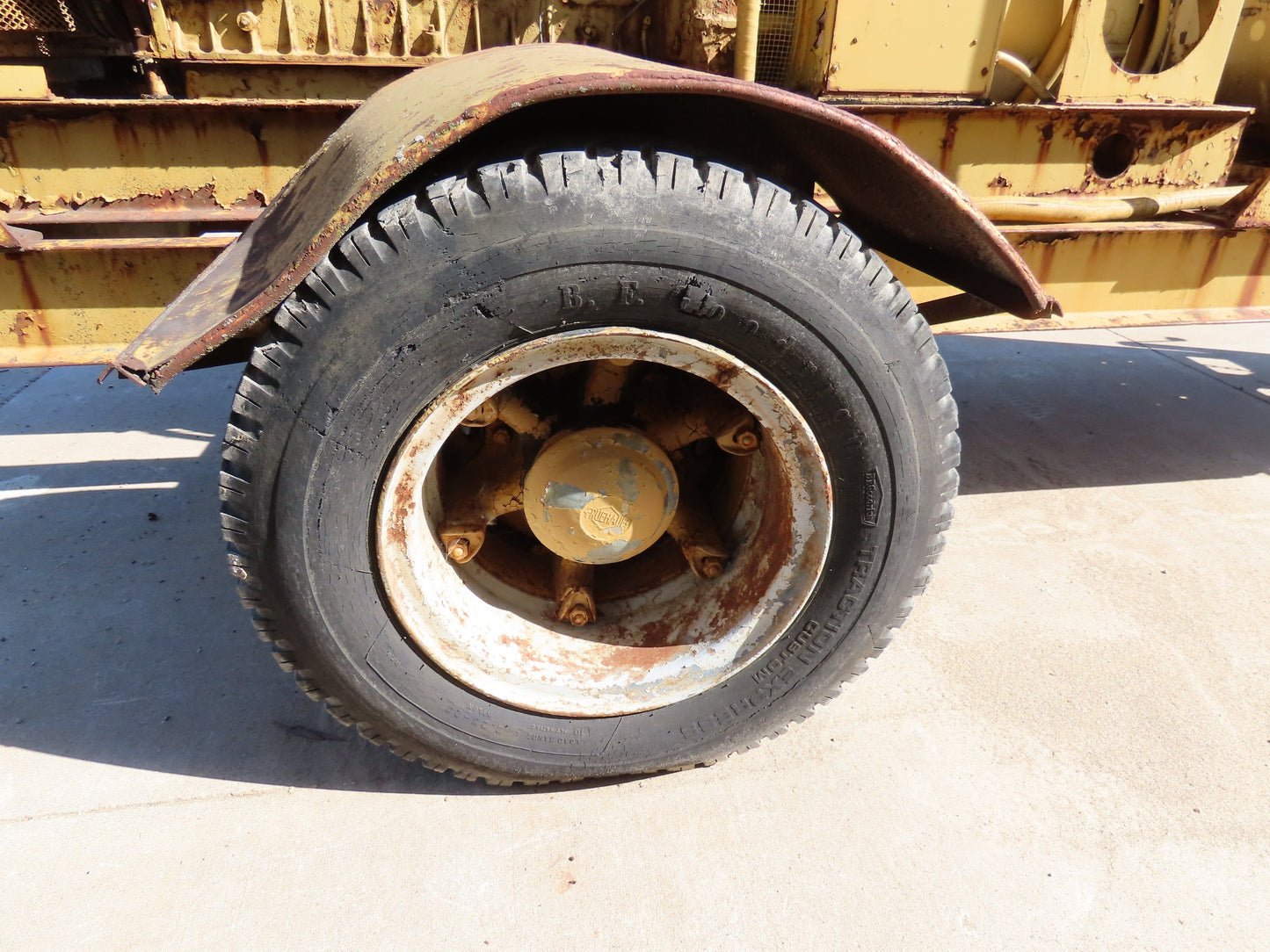 Delco I-4634 GM 125kw 3Ph Generator Detroit Diesel 6 Cylinder 240/480V Backup