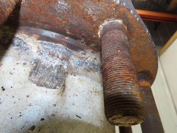 ConMet 102208L Rear Axle Hub