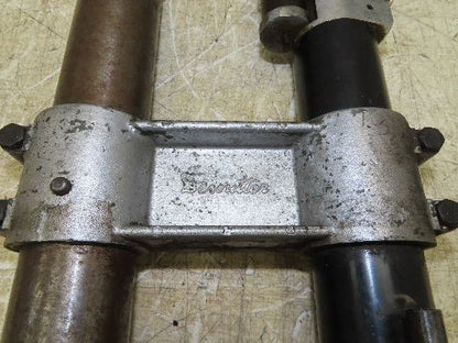 Desoutter AFD 5000 Pneumatic Auto Feed Drill Unit Double Drill Head Type THA