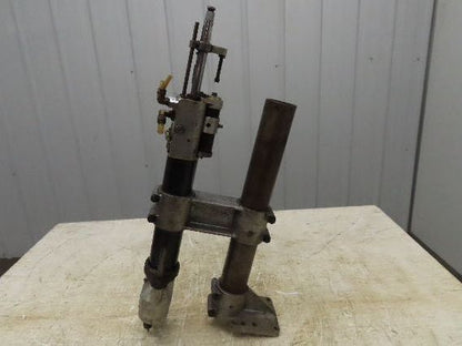 Desoutter AFD 5000 Pneumatic Auto Feed Drill Unit Double Drill Head Type THA