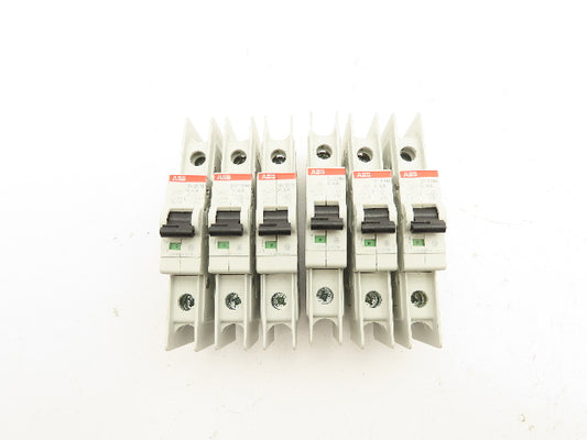 ABB E212323 Circuit Breaker 1 Pole 4A Lot of 6