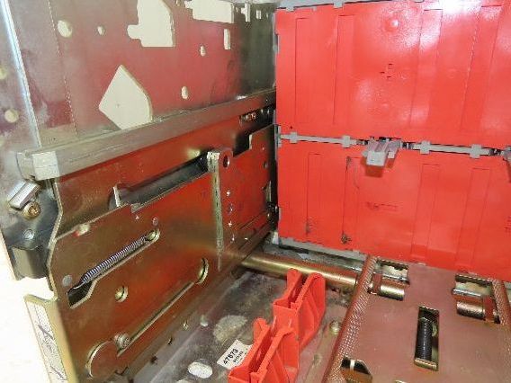 Merlin Gerin CWMQVV3AXAXBXXXFXXT Masterpack Cradle NW25 Chassis 2500A