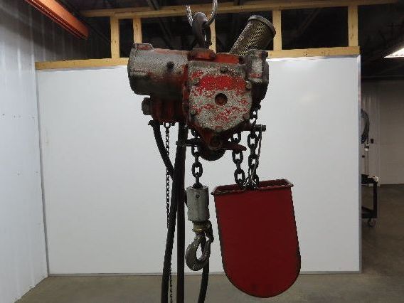 Chicago Pneumatic 1/4 Ton 500Lb Power Vane Air Chain Hoist 10' Lift w/Pendant