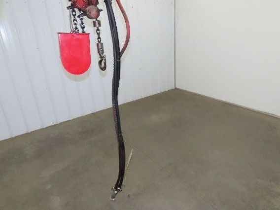 Chicago Pneumatic 1/4 Ton 500Lb Power Vane Air Chain Hoist 11' 6" Lift Pendant