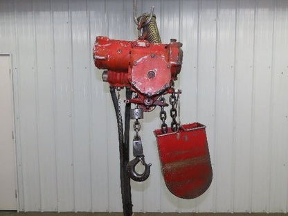 Chicago Pneumatic 1/4 Ton 500Lb Power Vane Air Chain Hoist 10' 3" Lift Pendant