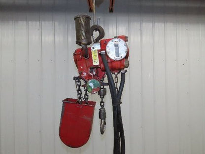 Chicago Pneumatic 1/4 Ton 500Lb Power Vane Air Chain Hoist 11' Lift w/Pendant