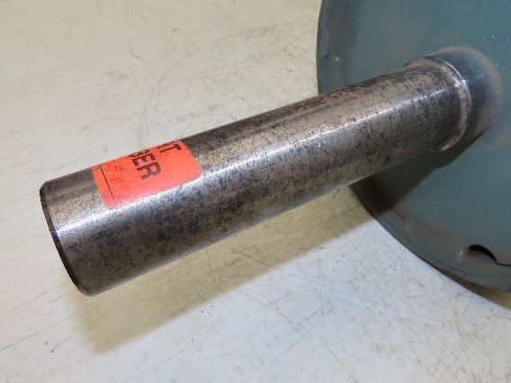 Hytrol 32" Belt Conveyor Center Drive Pulley 8" Dia 28.5"L  B-23714-032